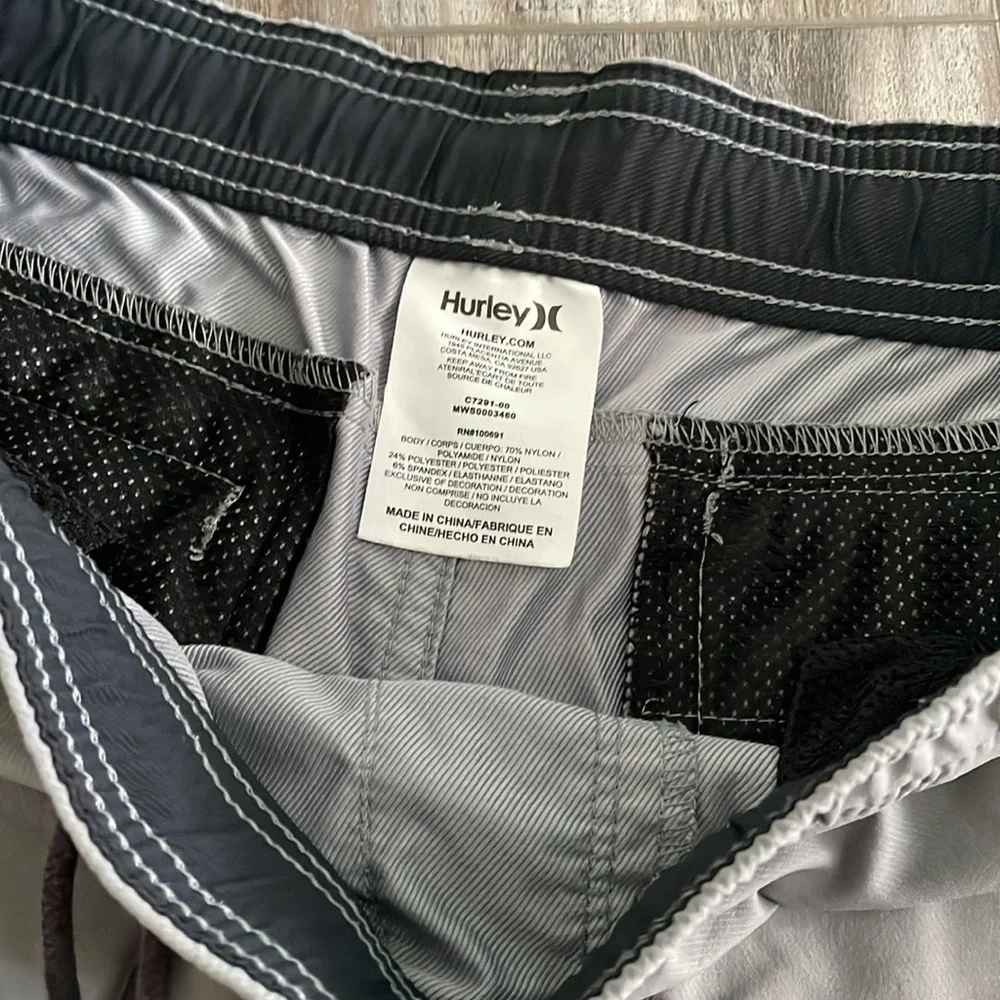 Hurley Elastic Waist Althletic Shorts